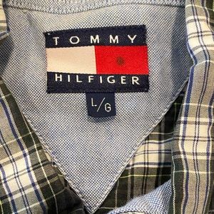 Tommy Hilfiger button down - size Large (#21)